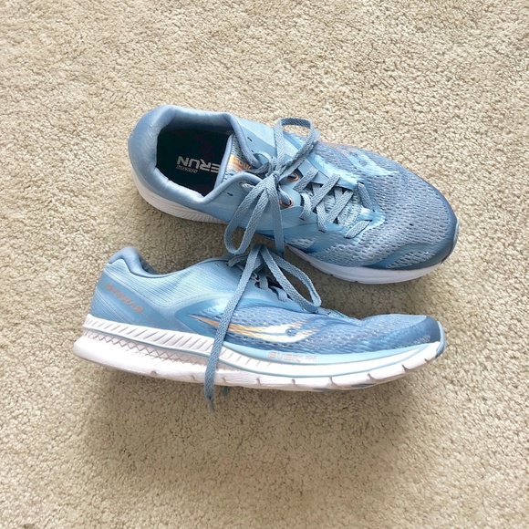 saucony light blue